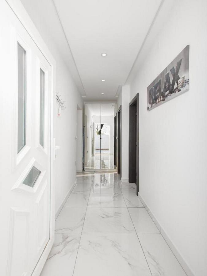 Vega Lux Apartment Ядраново Екстер'єр фото